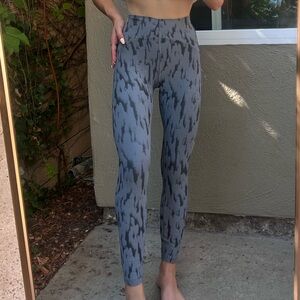 Lululemon instill high rise leggings